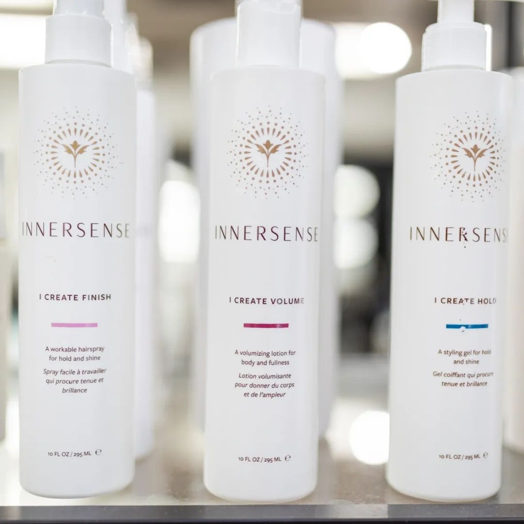 hair oils and butters, curl porosity, Gilbert curly hair salon, Curls Gone Wild Salon is the top curly hair salon in Gilbert. Led by Melanie brown, a dedicated stylist with a emphasis on education. Offering clients the best curly hair cuts in Gilbert and also teaching clients about maintaining their hair. Gilbert hair salon, Gilbert curly hair cuts, hair salon for curly hair Gilbert, curly hair cut in Gilbert, Gilbert curly hair